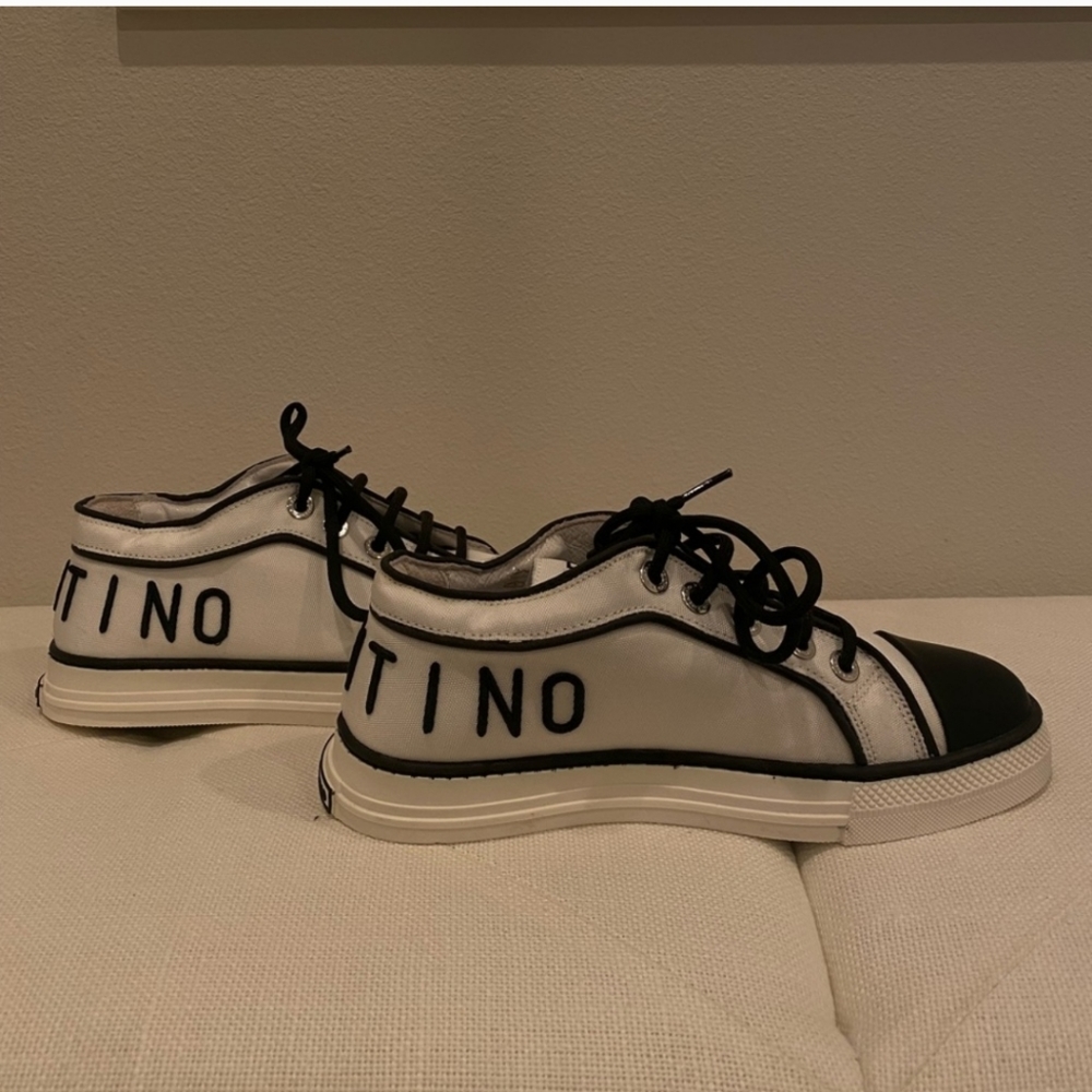 CUTE VALENTINO SHOES. - Picture 3 of 5